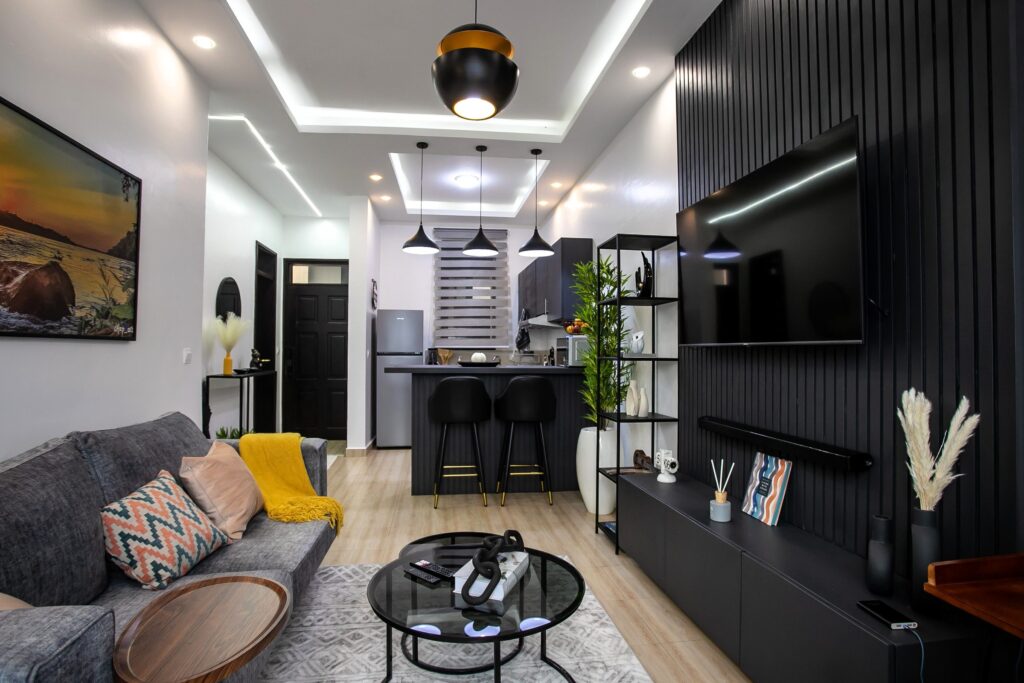 The Gray Haven Lakeside Condo